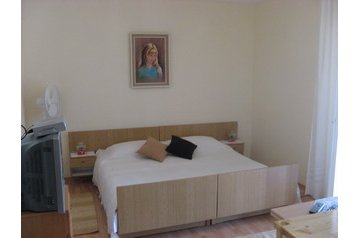 Pensiune familială Jelsa 21